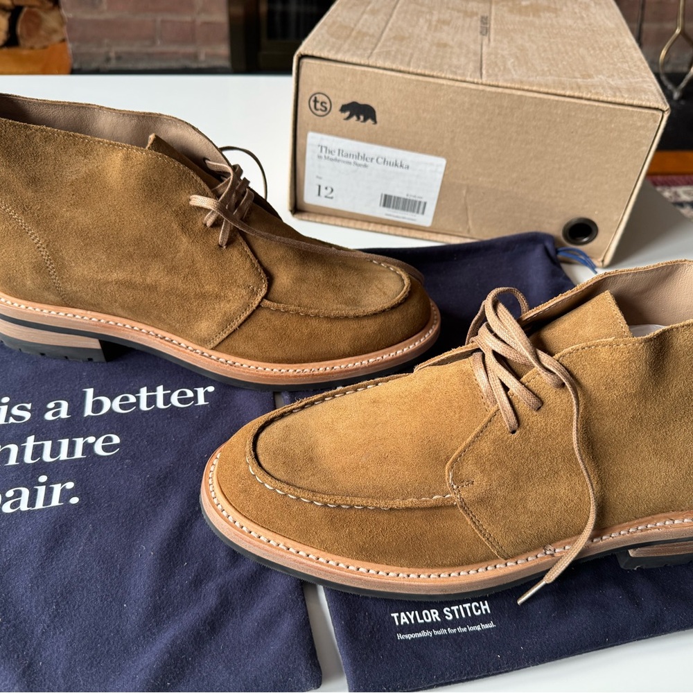 Taylor Stitch Mushroom Suede Rambler Chukka Boots 12D NWOT MSRP $300 - Read